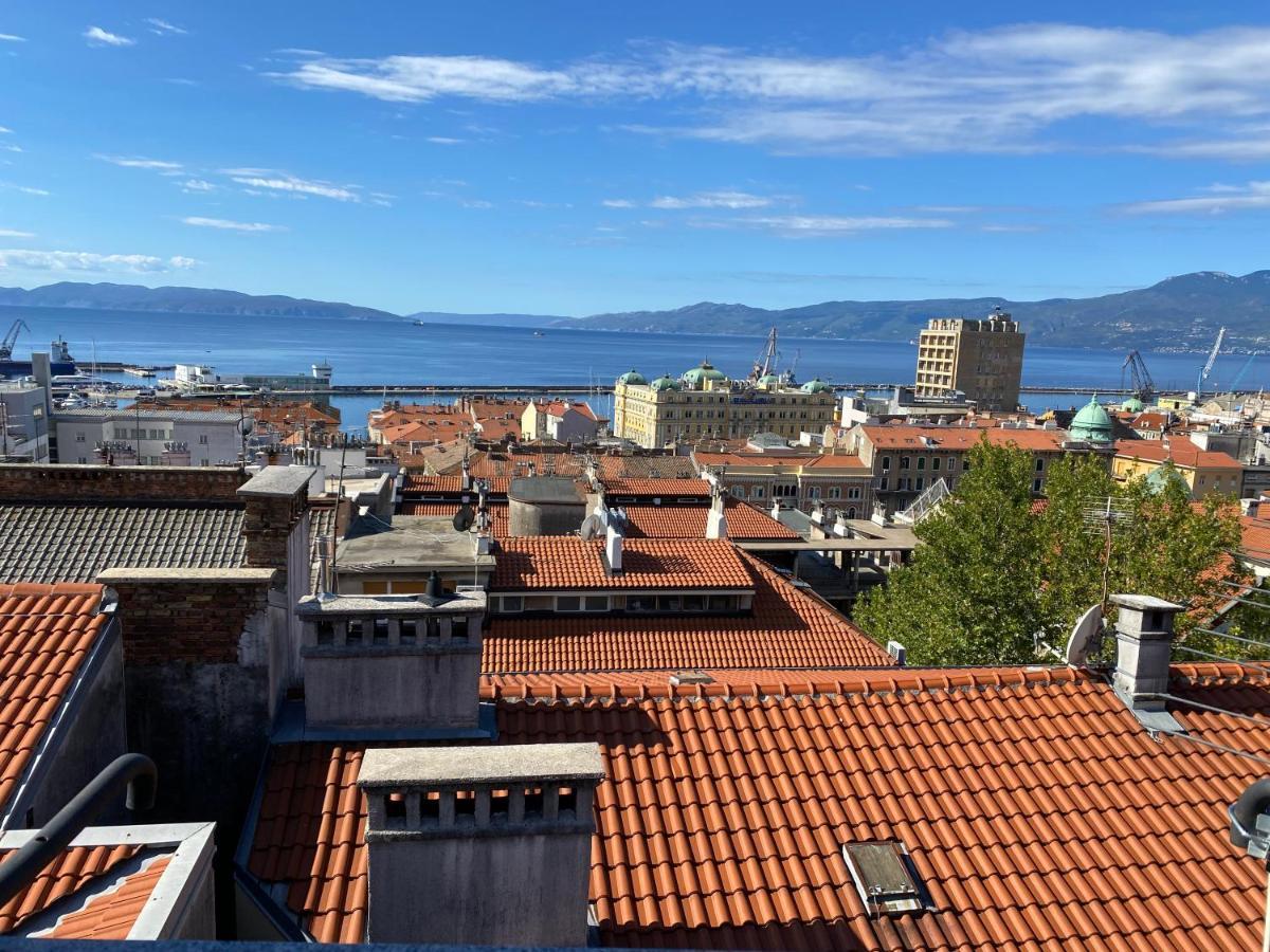 Penthouse Rijeka Centar Apartment Ngoại thất bức ảnh