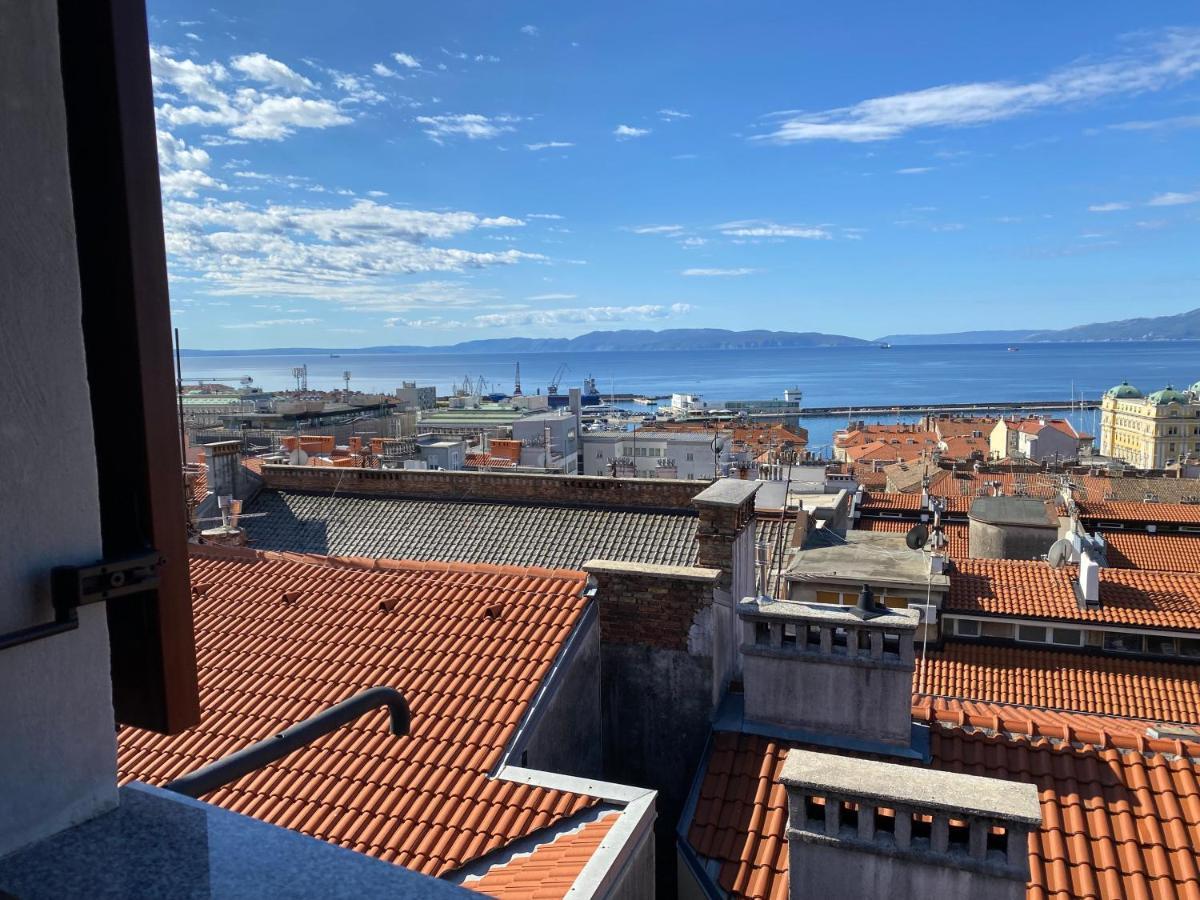 Penthouse Rijeka Centar Apartment Ngoại thất bức ảnh